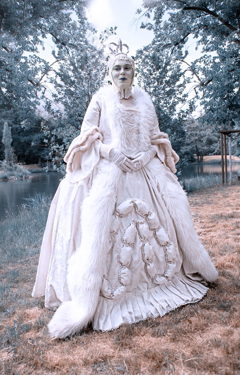 Kingdoms—and a Queen