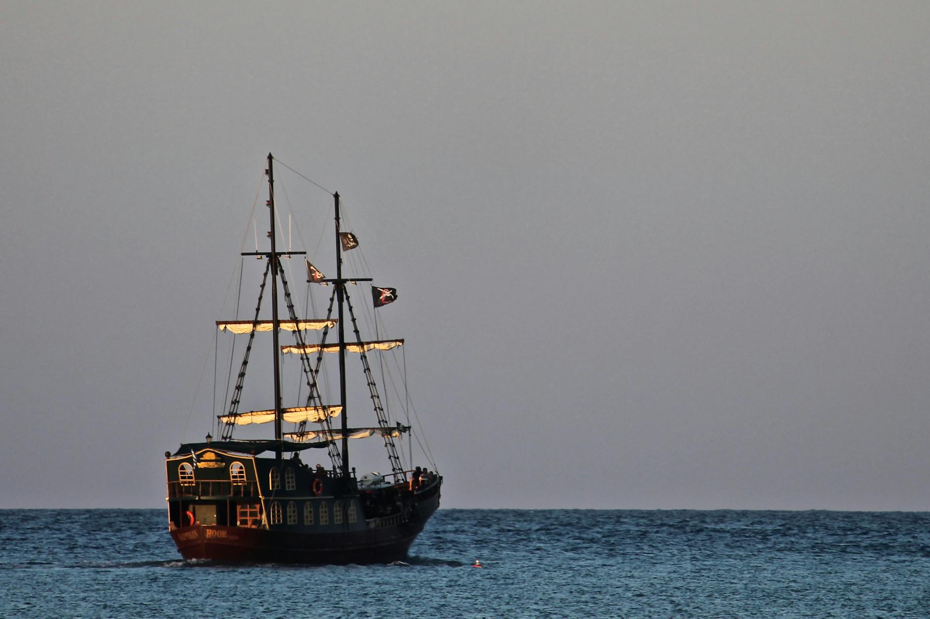 Africa: Pirates, Slaves, and a Naval Chase